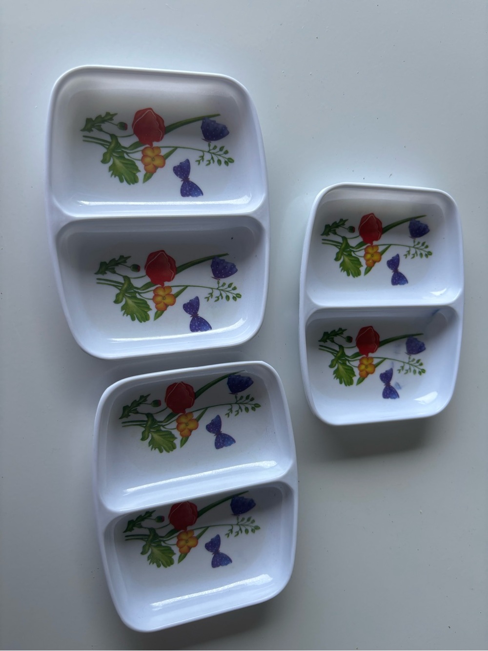 Set of 3 White Floral Divided Melamine Plates